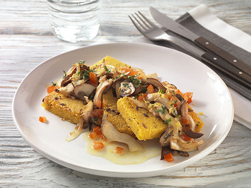 gebratene-oliven-rosmarinpolenta-mit-pilzgremolata.jpg