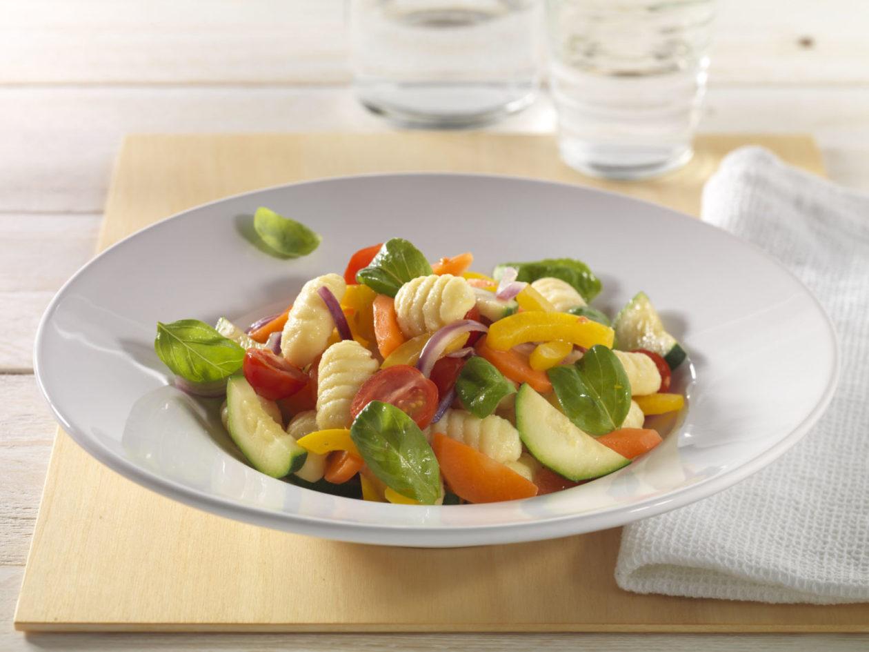 gnocchi mit basilikumgemuese Gnocchi mit Basilikumgemüse - BCM Diät Rezepte.at