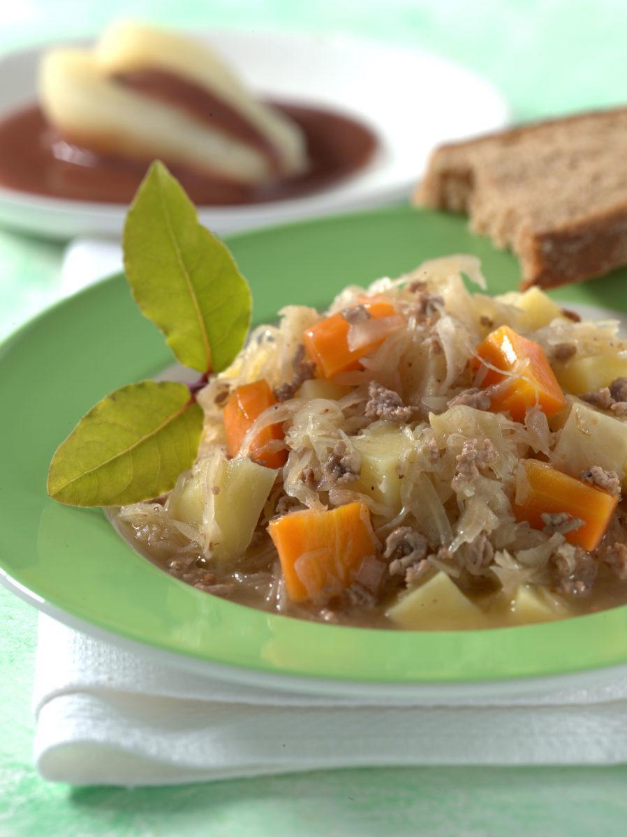 sauerkrauttopf-mit-hackfleisch Sauerkrauttopf mit Hackfleisch - BCM Diät Rezepte.at