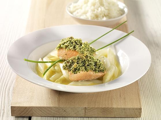 789 Lachs Kraeuterhaube Lachsfilet mit Kräuterhaube im Spargelsud - BCM Diät Rezepte.at
