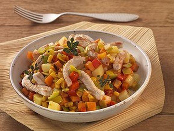 kreolisches maisgemuese mit putenstreifen Kreolisches Maisgemüse mit Putenstreifen - BCM Diät Rezepte.at