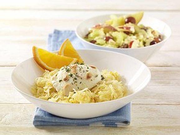 orangen sauerkraut mit gratiniertem ziegenkaese und apfel sellerie salat 1 Orangen-Sauerkraut mit gratiniertem Ziegenfrischkäse und Apfel-Sellerie-Salat - BCM Diät Rezepte.at