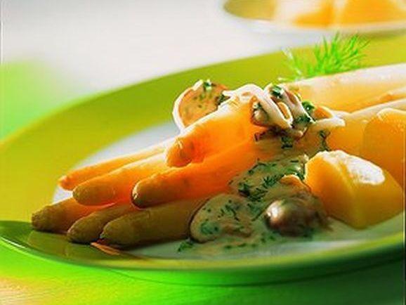 spargel mit pilz sprossen ragout Spargel mit Pilz-Sprossen-Ragout - BCM Diät Rezepte.at
