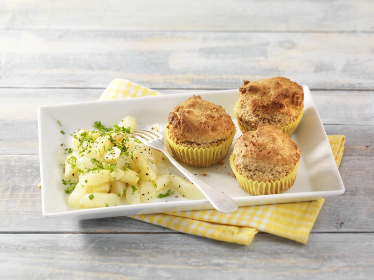 Parmesan Muffins mit Spargelsalat 0001 Parmesan-Muffins mit Spargelsalat - BCM Diät Rezepte.at