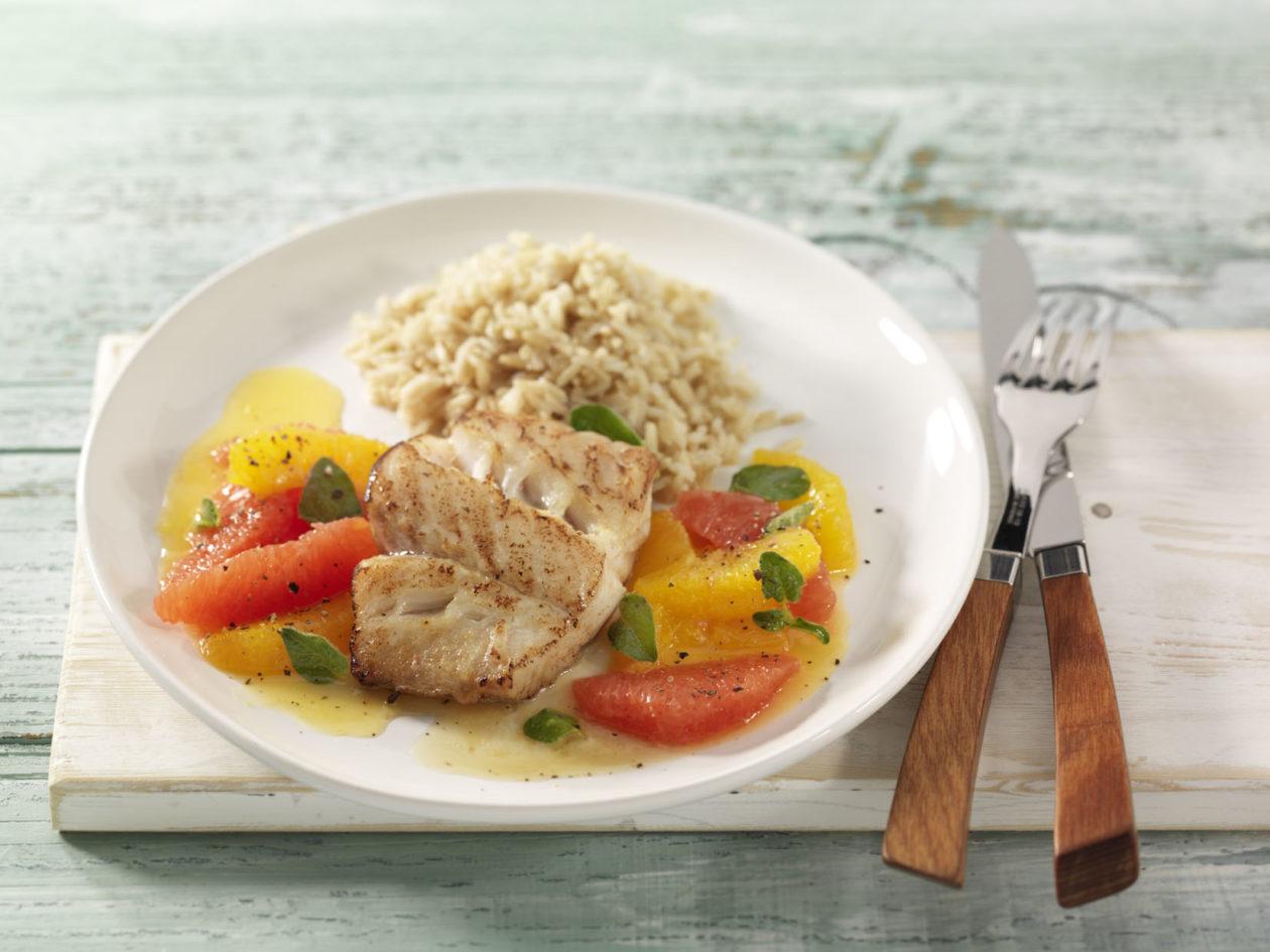 Rotbarschfilet mit Zitrusfruechten_0003 Rotbarschfilet mit Zitrusfrüchten und Naturreis - BCM Diät Rezepte.at