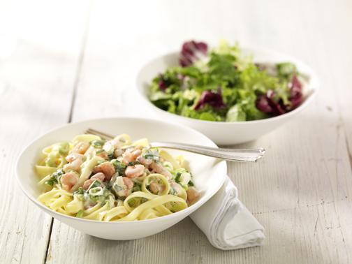 Tagliatelle mit Krabben in Zitronensauce_0003 Tagliatelle mit Krabben in Zitronensauce - BCM Diät Rezepte.at
