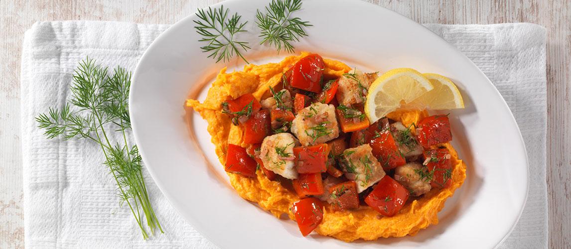 Seelachs-Paprika-Pfanne auf Süßkartoffelpüree – Precon Rezepte